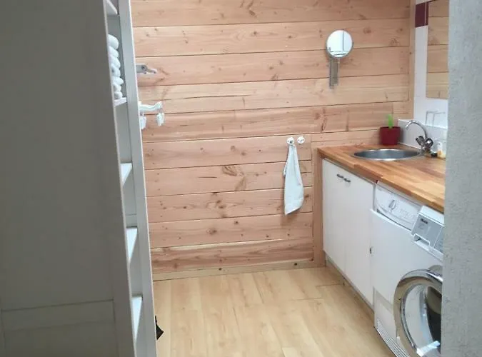 The Old Barn 胡弗拉肯